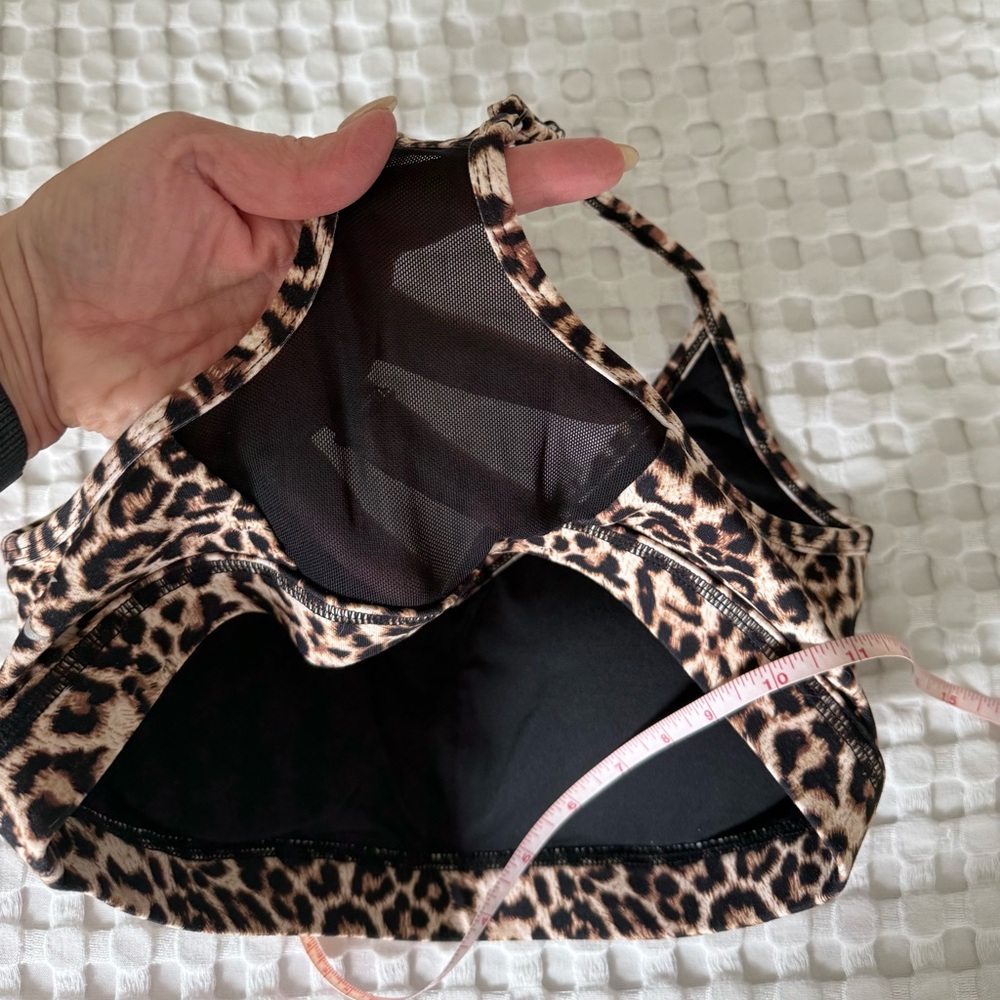 22. Zyia Leopard print Sports Bra Intimates - Picture 3 of 4